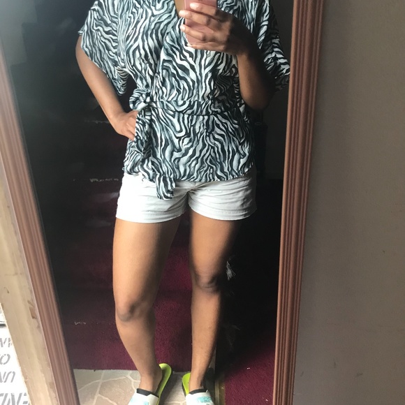 MICHELE MICHELLE Women Medium Blue Pleated Chiffon - Picture 7 of 8